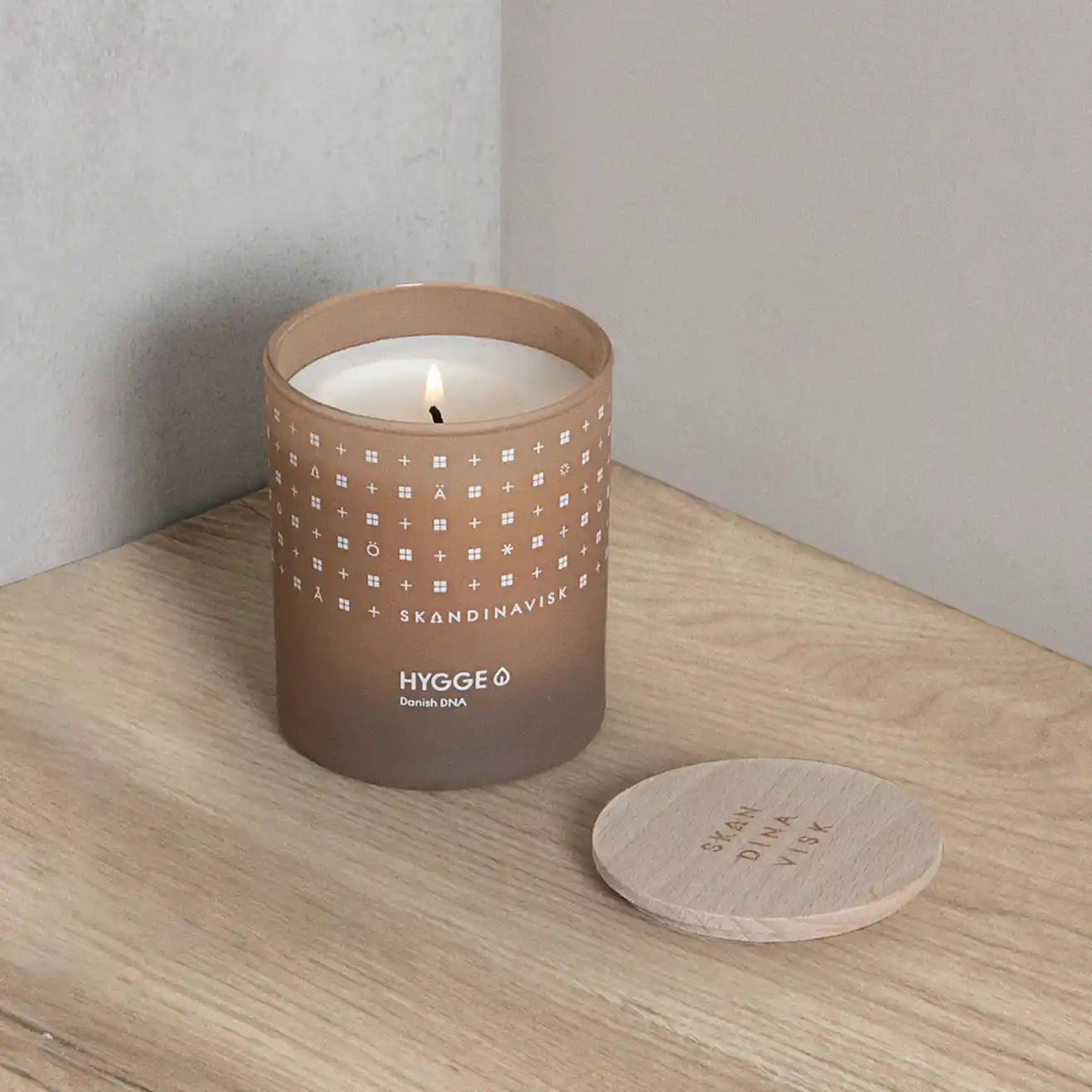 HYGGE - 200g Scented Candle