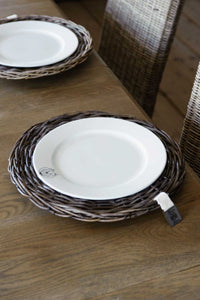 Rustic Rattan Plate 30cm maisonleonie