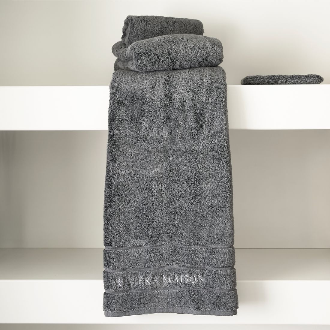 RM Hotel Towel anthracite 140x70