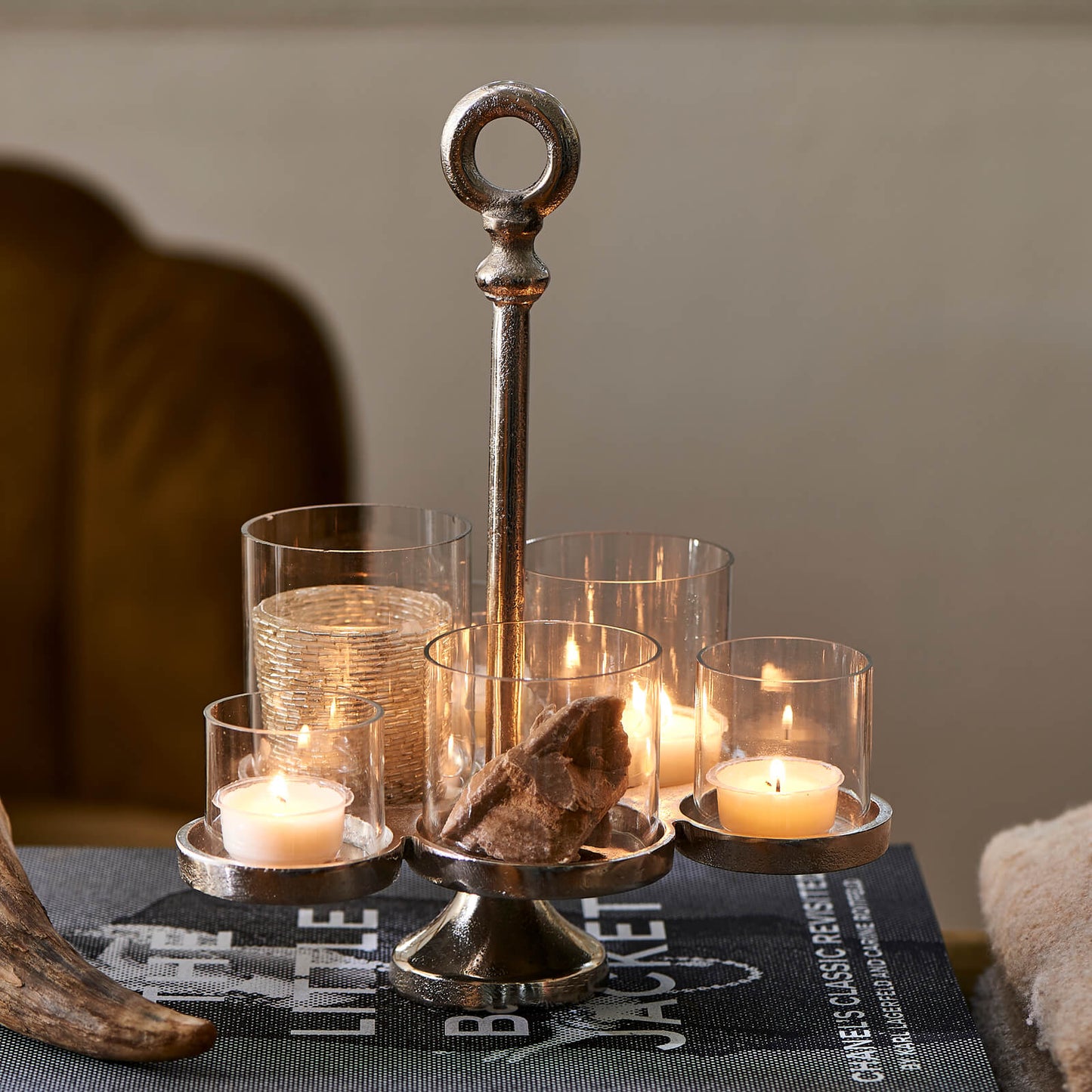 Lisbon Multiple Hurricane (S)