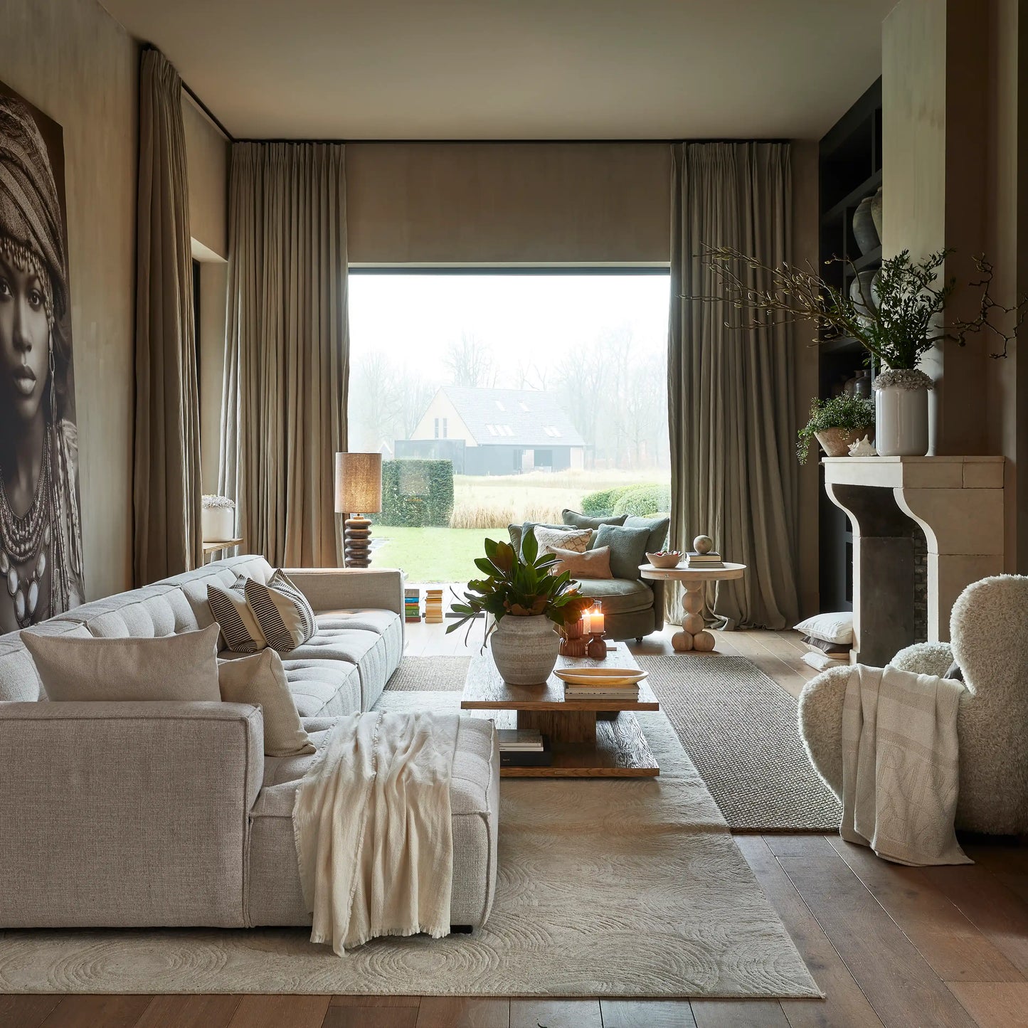 Flourishing Vase Tall