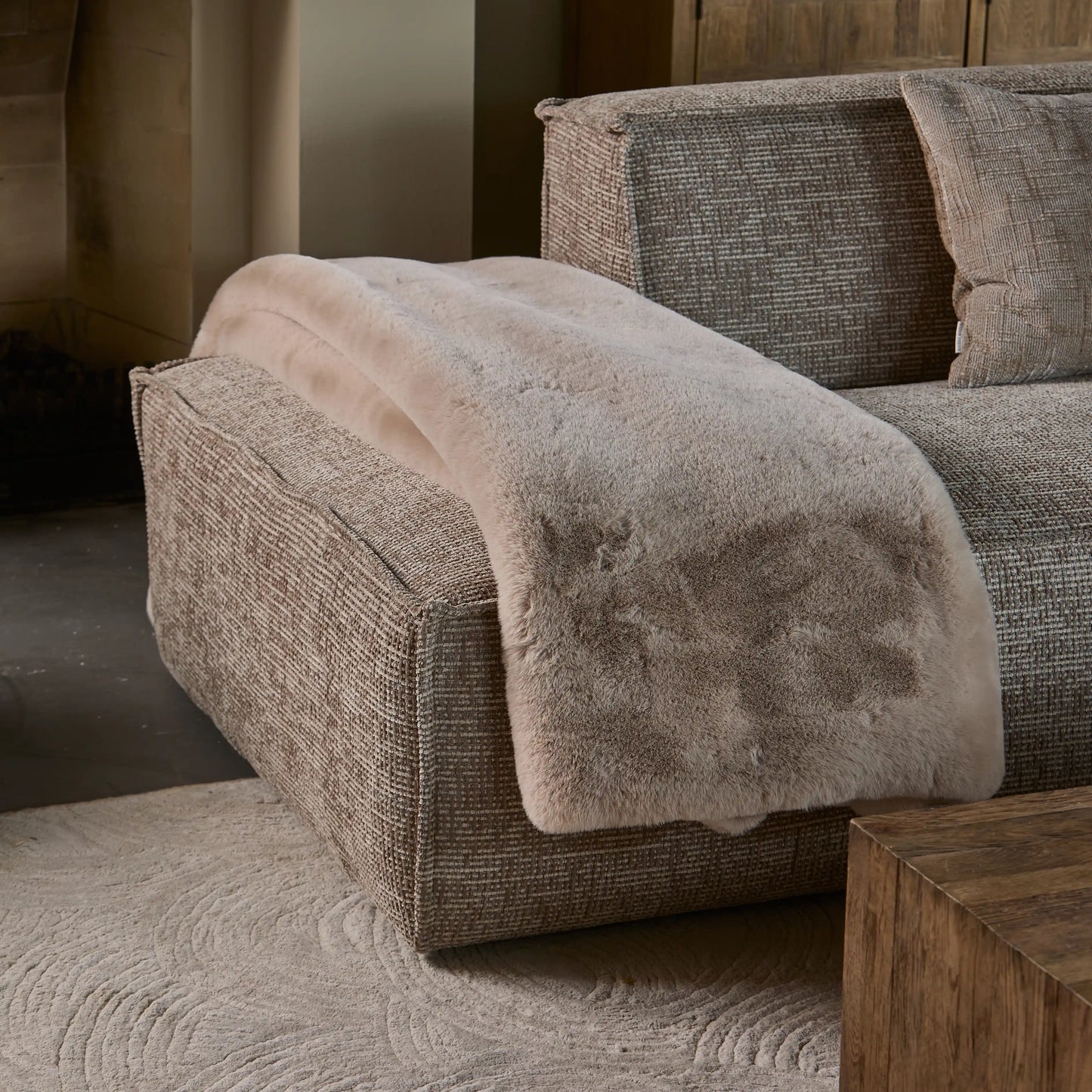 Heather Alba Faux Fur Throw 180x130