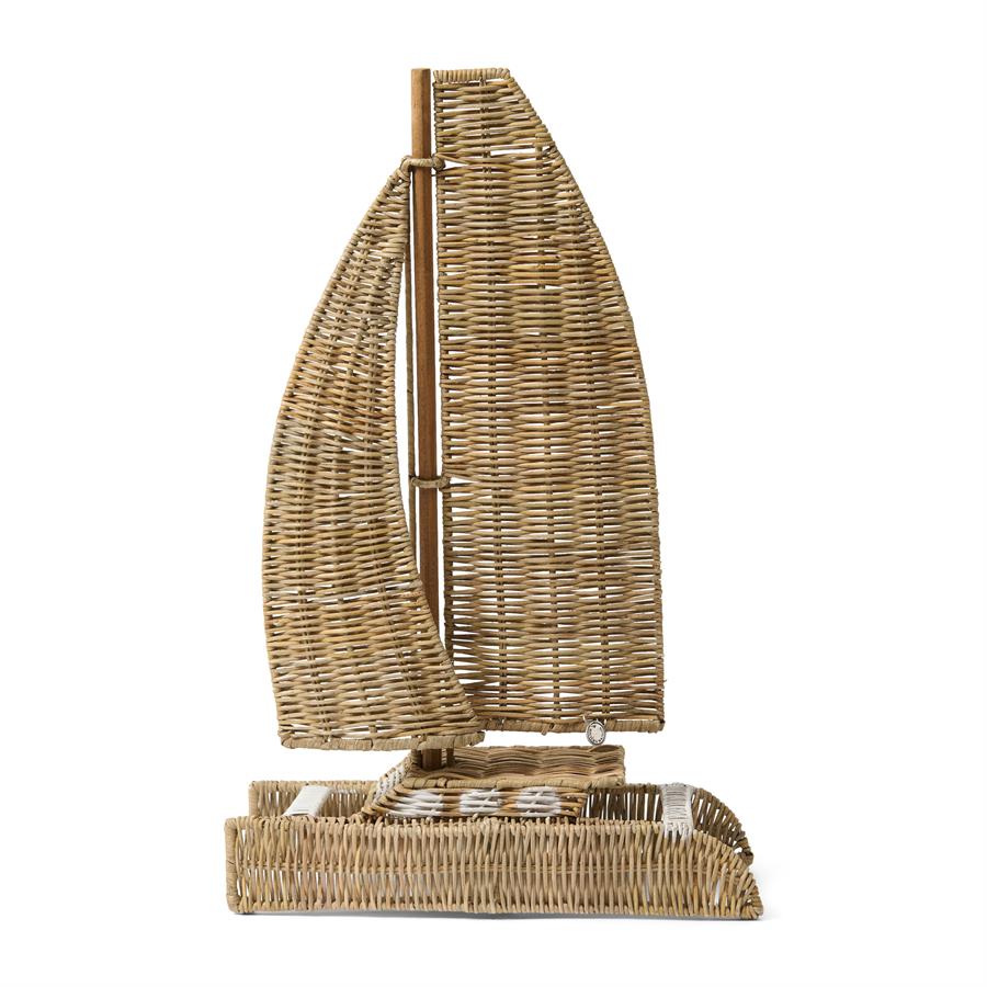 Rustikale Rattan-Katamaran-Dekoration