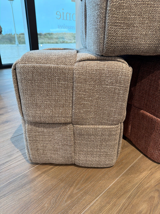 QBIC Stool 40x45 Bright Taupe