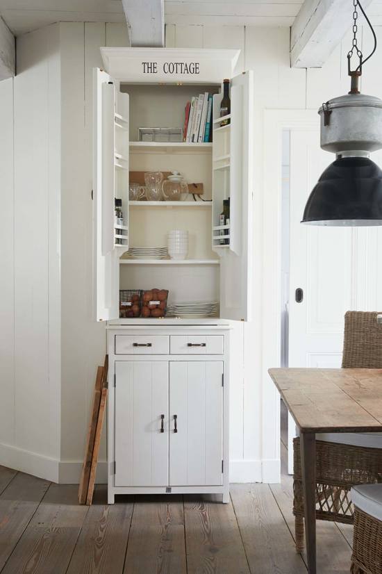 The Cottage Kitchen Cabinet maisonleonie