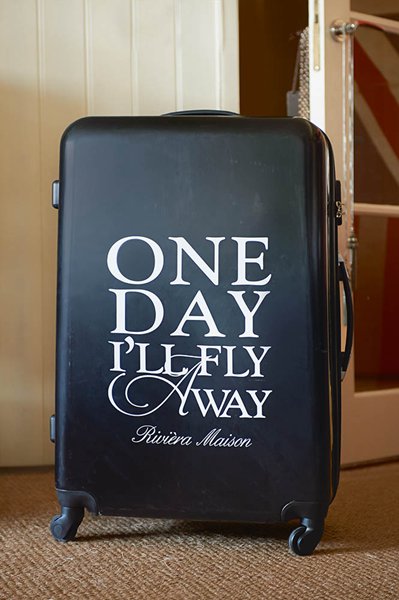 One Day I Fly Away Suitcase (L) maisonleonie