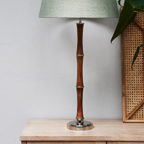 Belle lampe de table en bambou